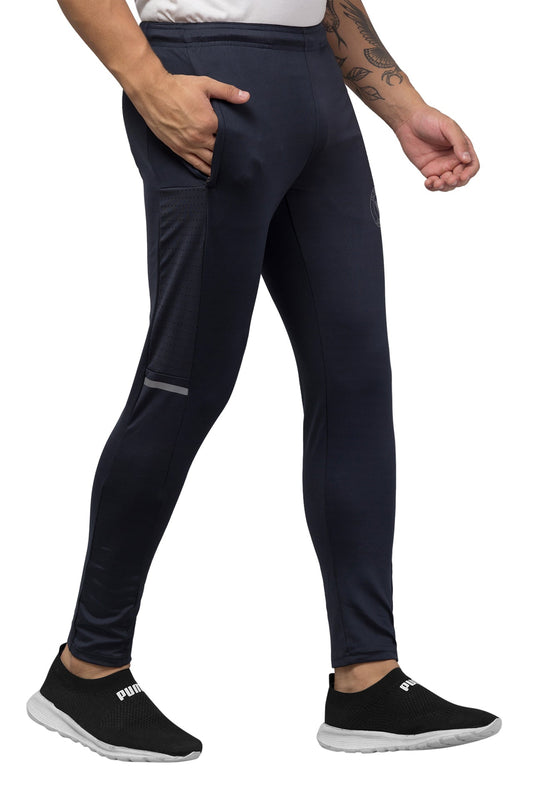 Ultimate Garb Striker Ultimate Garb